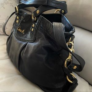 Coach Ashley F19243 Vermillion Black Leather Shoulder Bag EUC